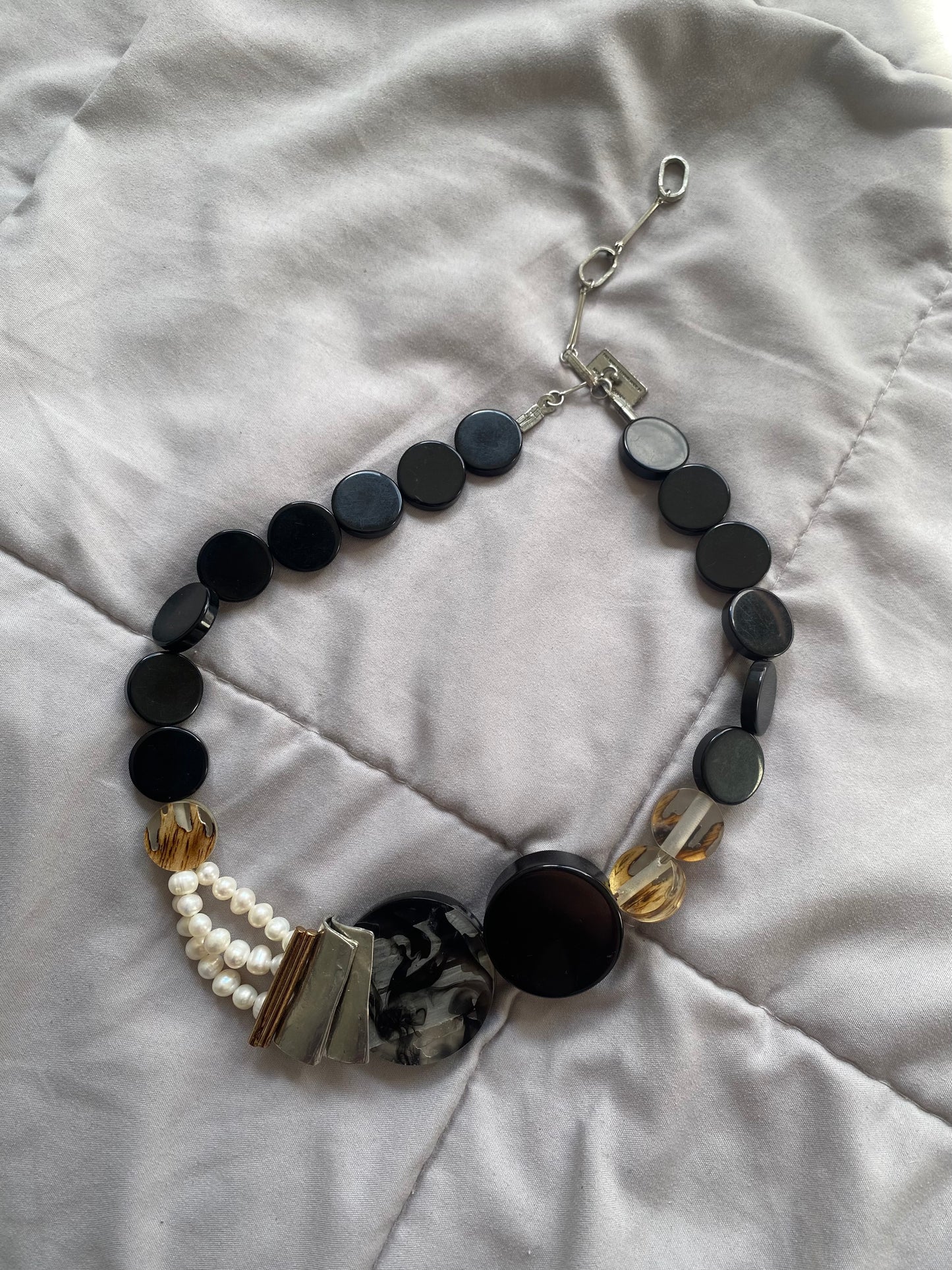 dot dot circle necklace