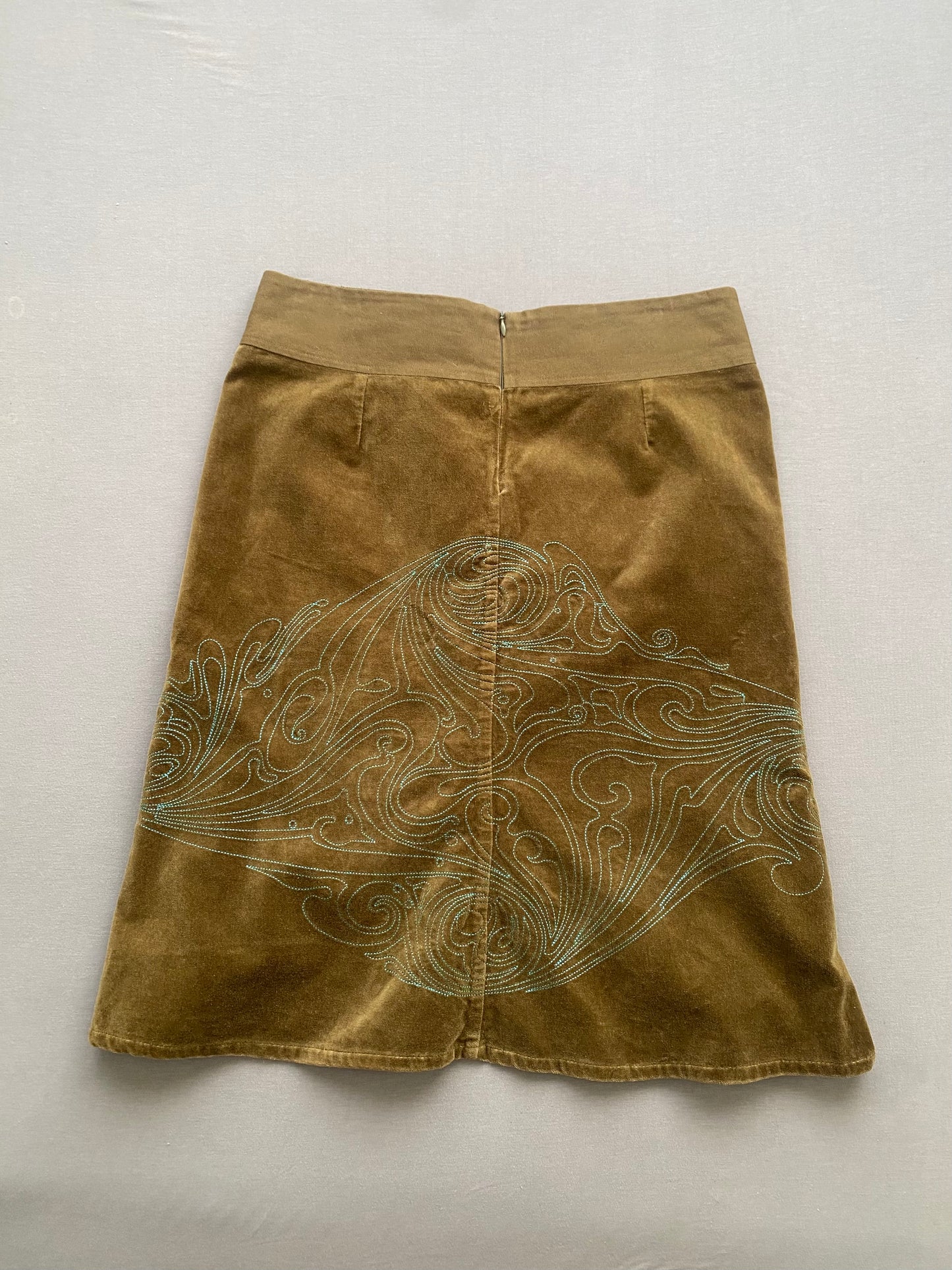 velvet skirt with embroidered back