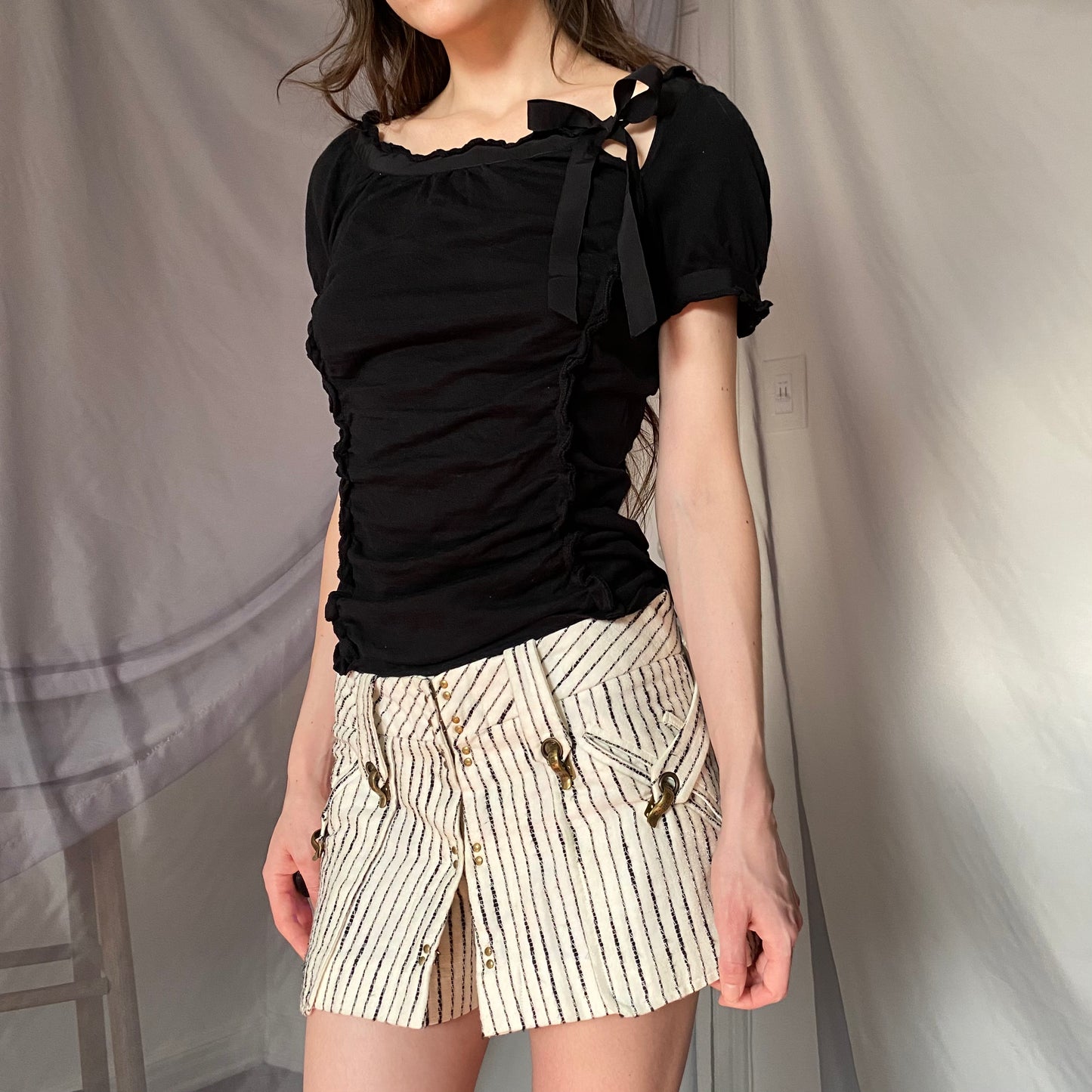 2006 gwen stefani l.a.m.b skort
