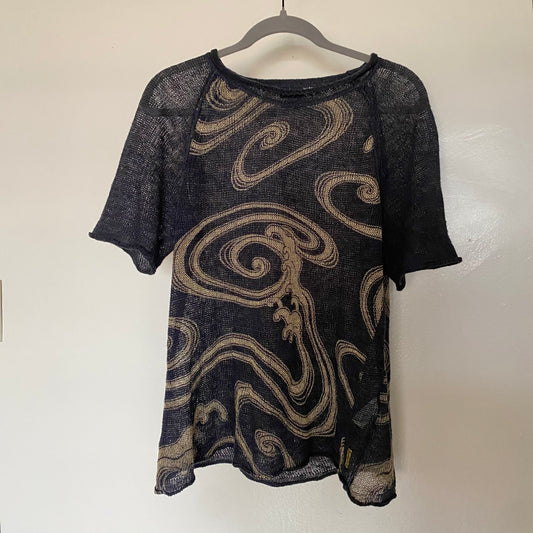 swirly print knit t shirt